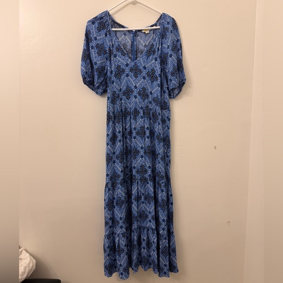 Boden Anna Double Cloth Midi Dress in the "Mosaic Blue Poppy Bloom" pattern - Picture 4 of 16